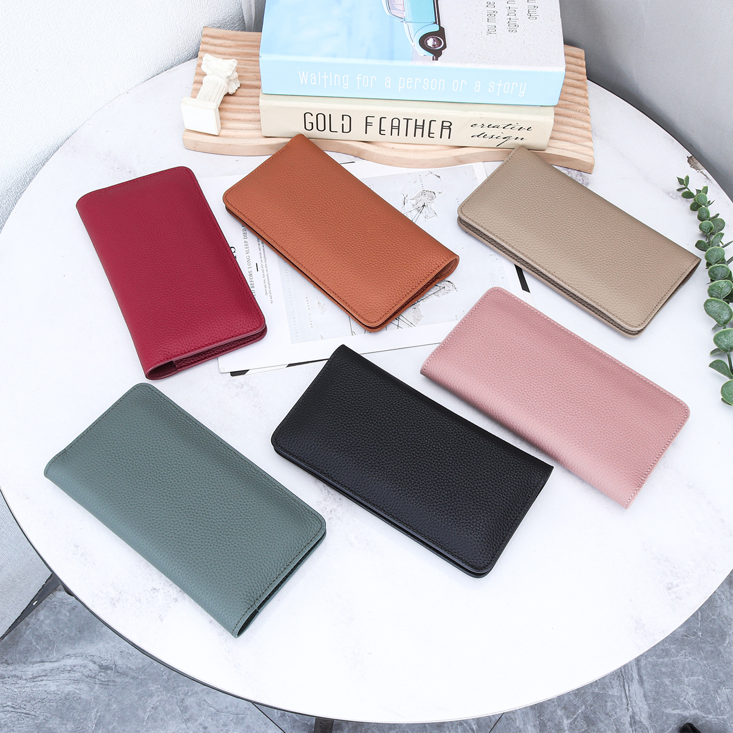 Minimalist Leather Passport Co - Bifold Leather Wallet review and price