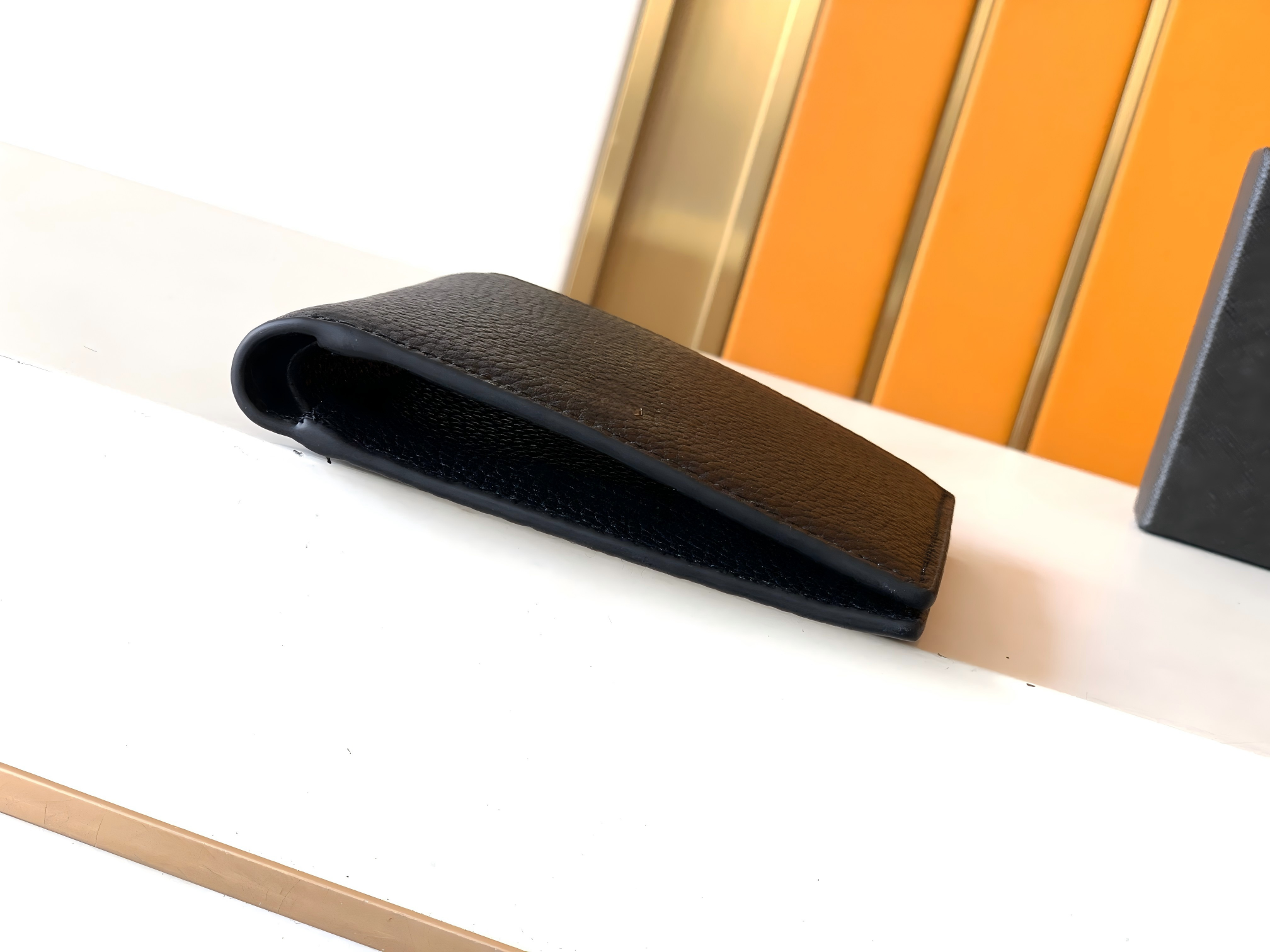 Men's Minimalist Leather Walle - Bifold Leather Wallet review and price