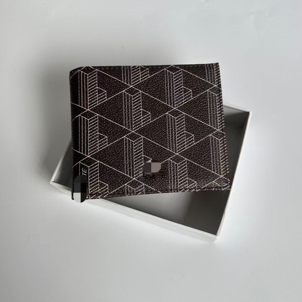 2026 New Fashion Printed Serie - Bifold Leather Wallet review and price