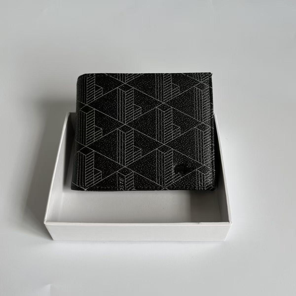 2026 New Fashion Printed Serie - Bifold Leather Wallet review and price